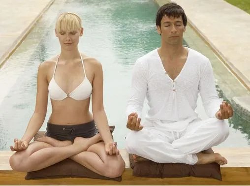 女打坐的正确方法图片:三大方面教你正确打坐(图)