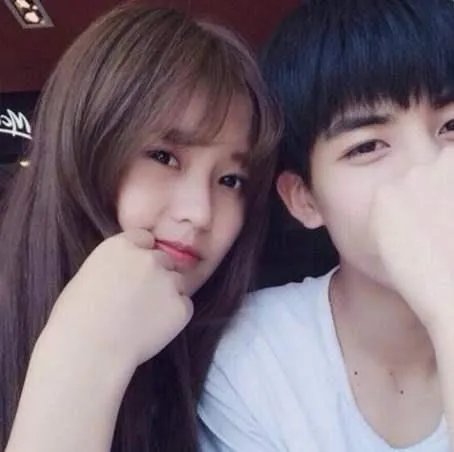 宋威龙的恋爱史,宋威龙谈过几次恋爱