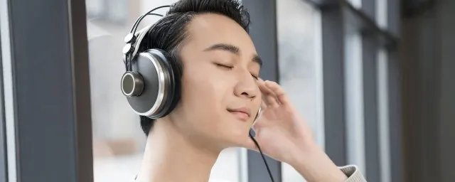 等到我转过头发现你已远走是什么歌 快来这里了解下