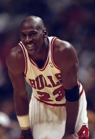 NBA里马盖蒂与伊戈达拉谁肌肉谁劲爆?