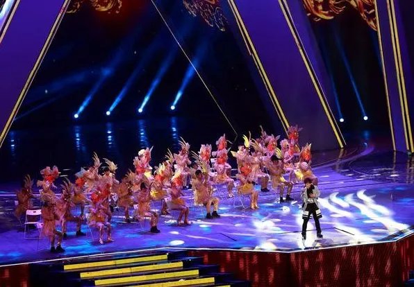 2021元旦晚会开场白和结束语分别是怎么样的？