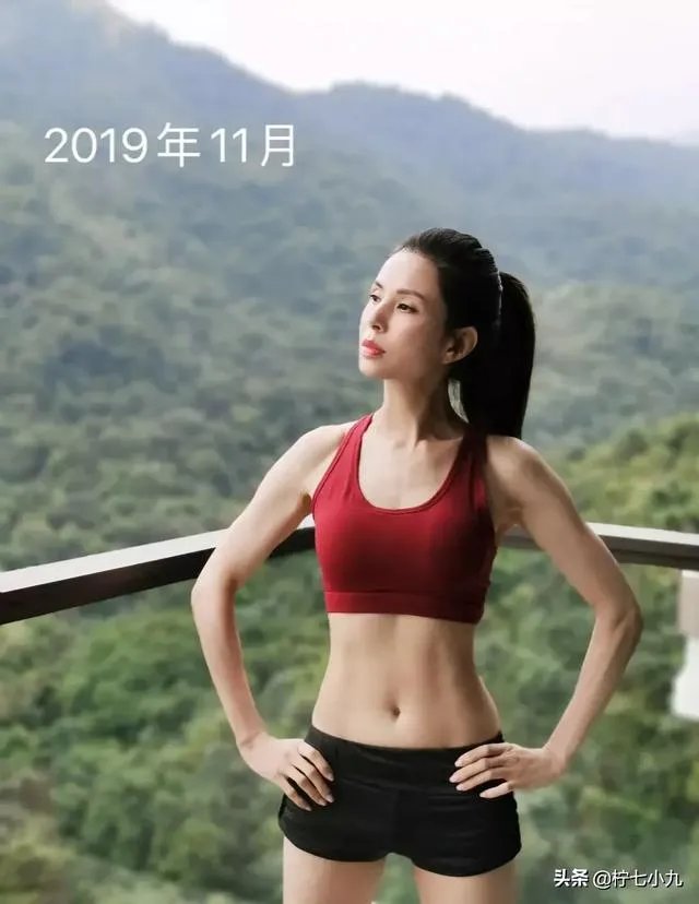 李若彤发文挺杨丽萍，你对不结婚的艺人怎么看？