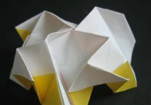 图解《越狱》中纸玫瑰的折法