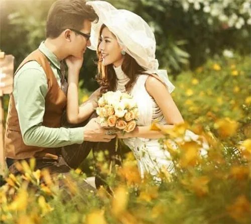 杭州巴黎春天婚纱摄影  圆你美丽的婚纱梦