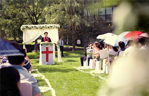 昆明教堂婚礼需要多少钱 教堂婚礼有哪些流程