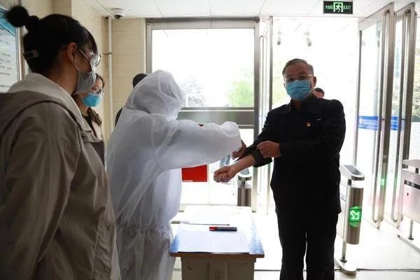 河北：此次疫情源头尚未查实 到底哪来的