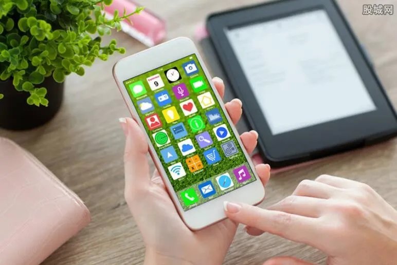 捡手机拒还被刑拘 捡手机拒绝归还视为盗窃罪