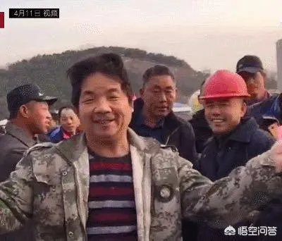 最近网络上安全帽火了,红色安全帽真的比黄色安全帽结实么?