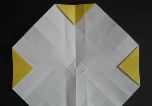 图解《越狱》中纸玫瑰的折法