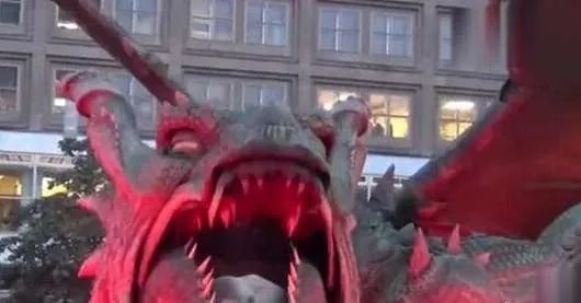 世界上最大的机器人,最大行走机器人凡尼