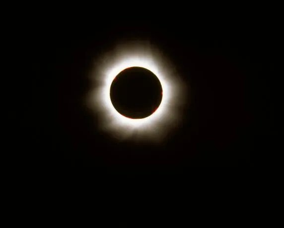 日全食时间 未来日全食中国发生时间表