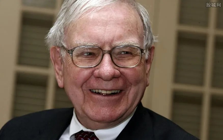 巴菲特公司持有现金又创新高 财富不断增长