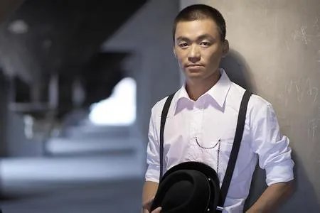 知名演员王宝强家人车祸身亡 众多明星遭遇车祸