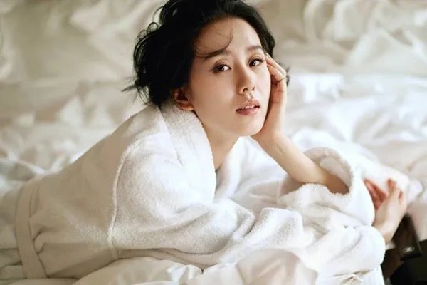 吴奇隆甜蜜探班刘诗诗,如何看待两人的感情状况?