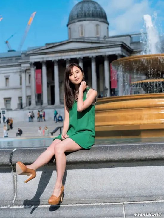 世界杯“大嫂团” 日本顶级清纯系美女真野惠里菜