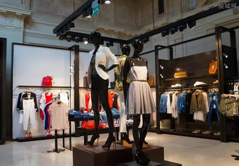 服装行业全年蒸发4000亿 是什么原因导致？