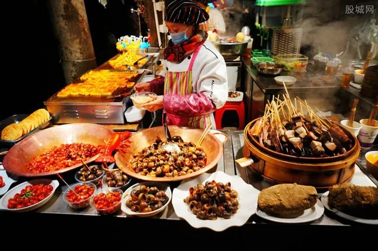 2020年摆地摊新规定 最赚钱的3种地摊生意