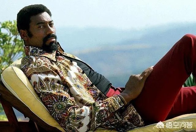 哈登的60+三双难度大。还是浓眉哥的45分17篮板的难度大?