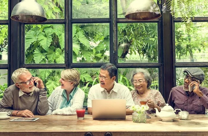 红血丝用什么成分的护肤品 去红血丝的护肤品推荐