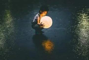 九广铁路广告闹鬼事件 还原香港93年广九铁路广告闹鬼事件真相