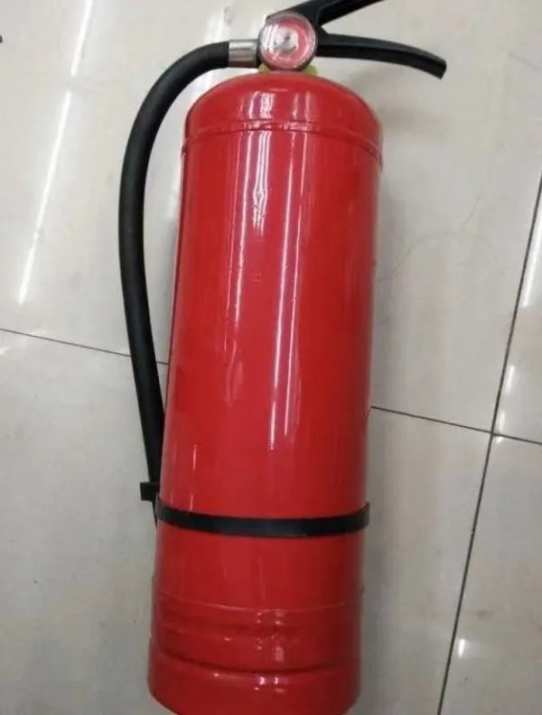 鼓励家庭储存必需品