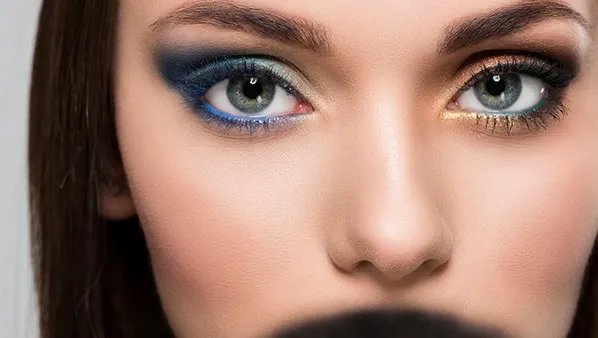 怎样用大蒜去眼袋