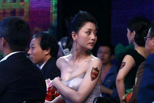 前国脚李金羽近况如何?