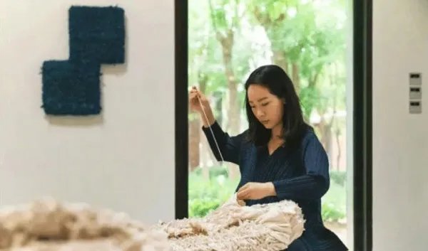 “父女恋”维持了4年，王筝老公出轨女方是高材生？