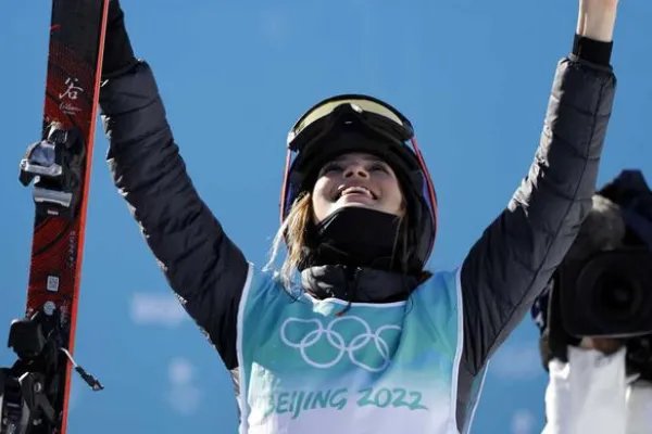 谷爱凌发文回顾北京冬奥会,她在冬奥会都收获了什么?