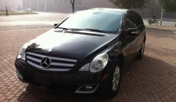 奔驰r级车属于什么档次,奔驰R级车