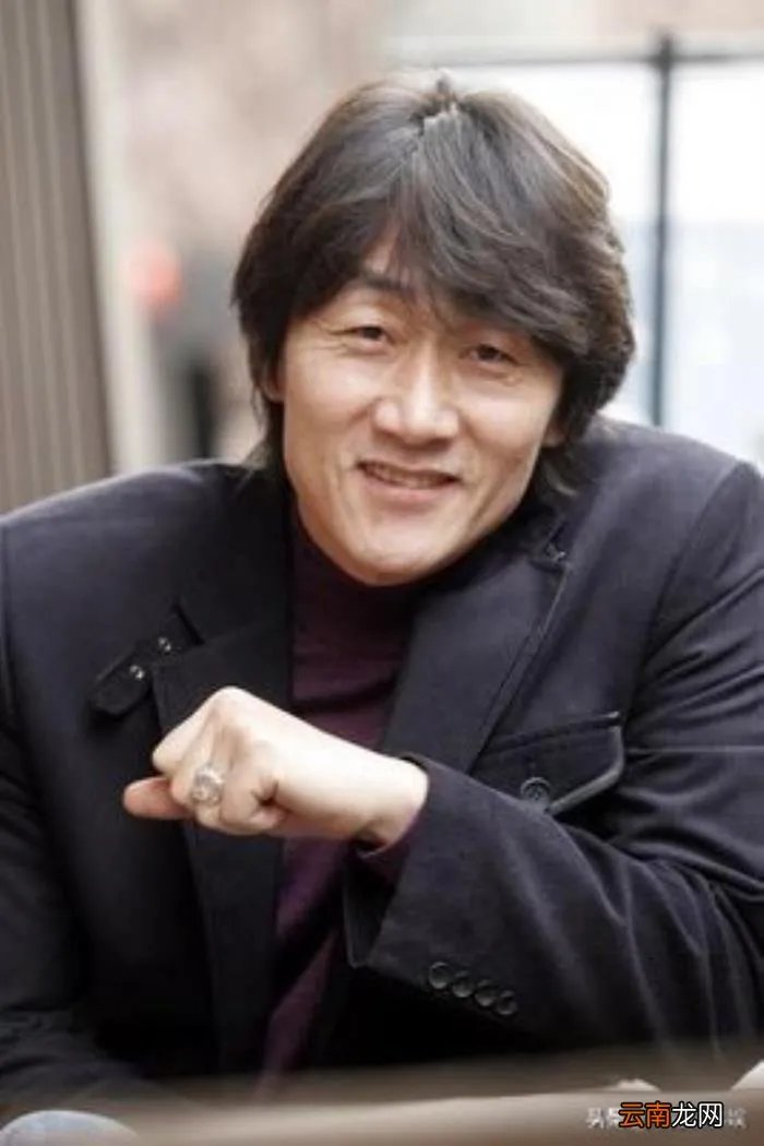 看了又看与金智秀是一对 金智秀结婚了吗