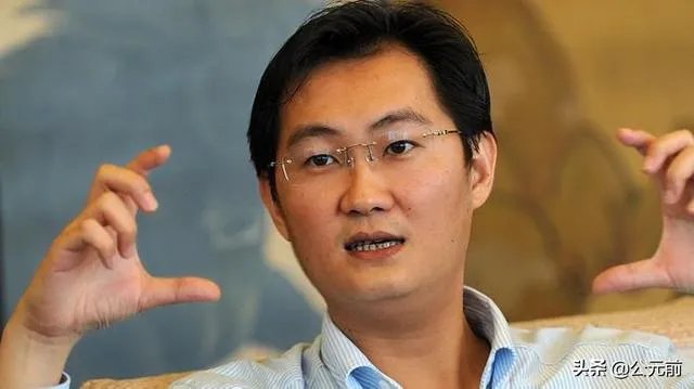 警方通报三人通过伪造老干妈公司印章，与腾讯签订合作协议，这是如何做到的？可能需要承担怎样的法律责任？