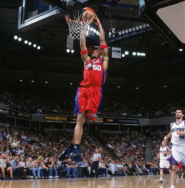 NBA里马盖蒂与伊戈达拉谁肌肉谁劲爆?