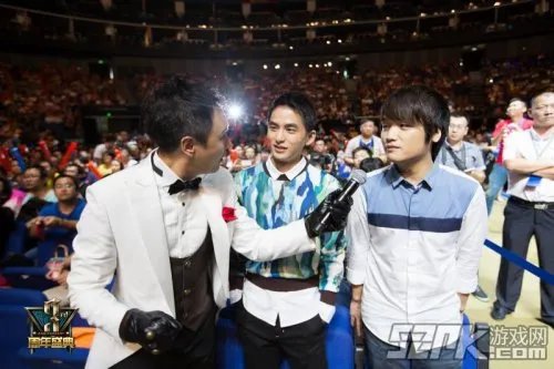 LOL三周年庆典发布：HI德玛西亚品牌