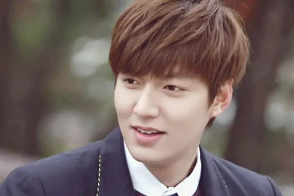 朴信惠献唱继承者们插曲思念 《继承者们》将拍中国版