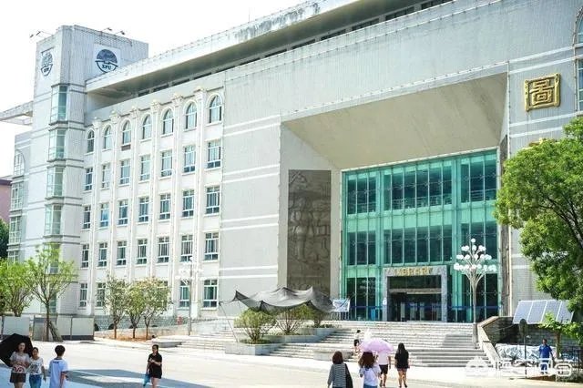 为什么西安翻译学院的校友网关闭了