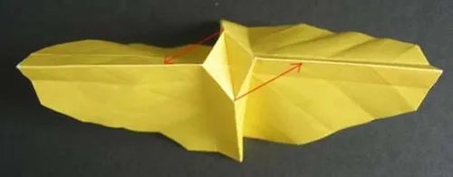 图解《越狱》中纸玫瑰的折法