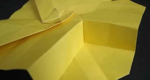 图解《越狱》中纸玫瑰的折法