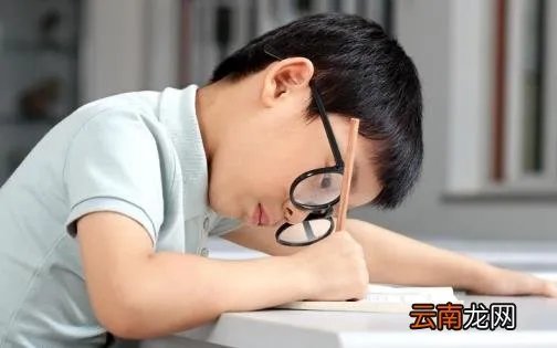 才造句二年级 才造句二年级上册简单表示时间