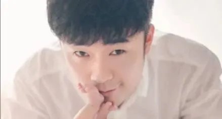 陈赫坐轮椅在重庆寸步难行，他究竟是怎么受伤的？