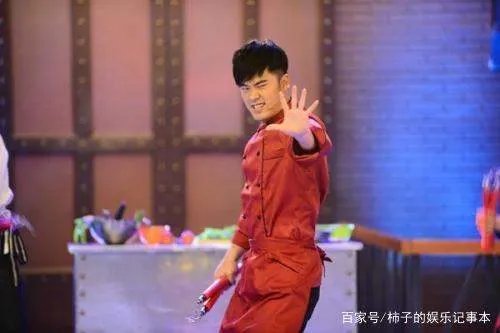 陈赫坐轮椅在重庆寸步难行，他究竟是怎么受伤的？