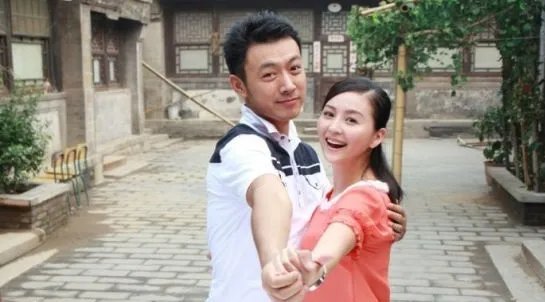 戴娇倩男友曝光 谈抄袭：会为言行负责