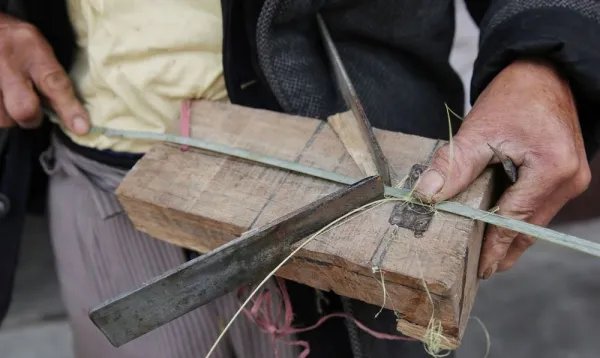 小伙重拾失传高楼米线绝活,如何让更多年轻人学习即将失传的手艺?