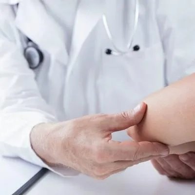 成人牛皮癣该如何治疗