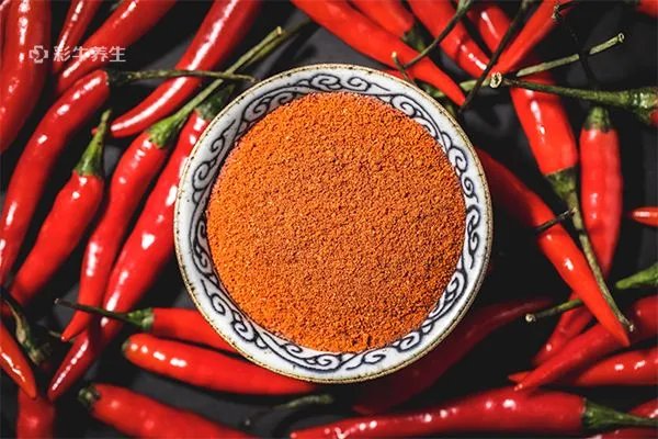 打完新冠疫苗吃辣的后果