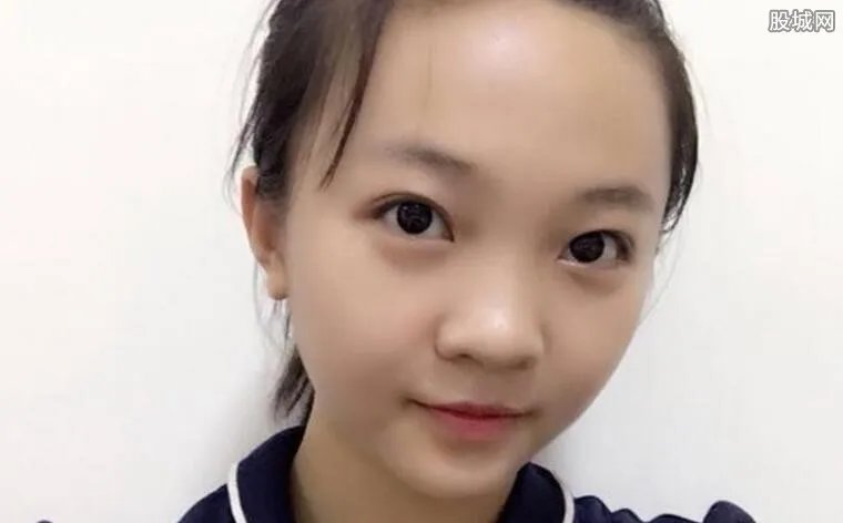 林妙可隆胸是真的吗？林妙可隆胸的真相