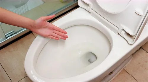 马桶不进水怎么办