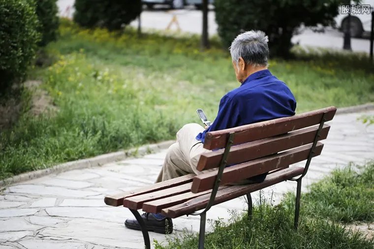 退休后干点什么好 适合退休人员的工作