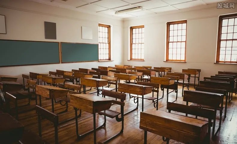 优胜教育最新真实情况 创始人开直播道歉了