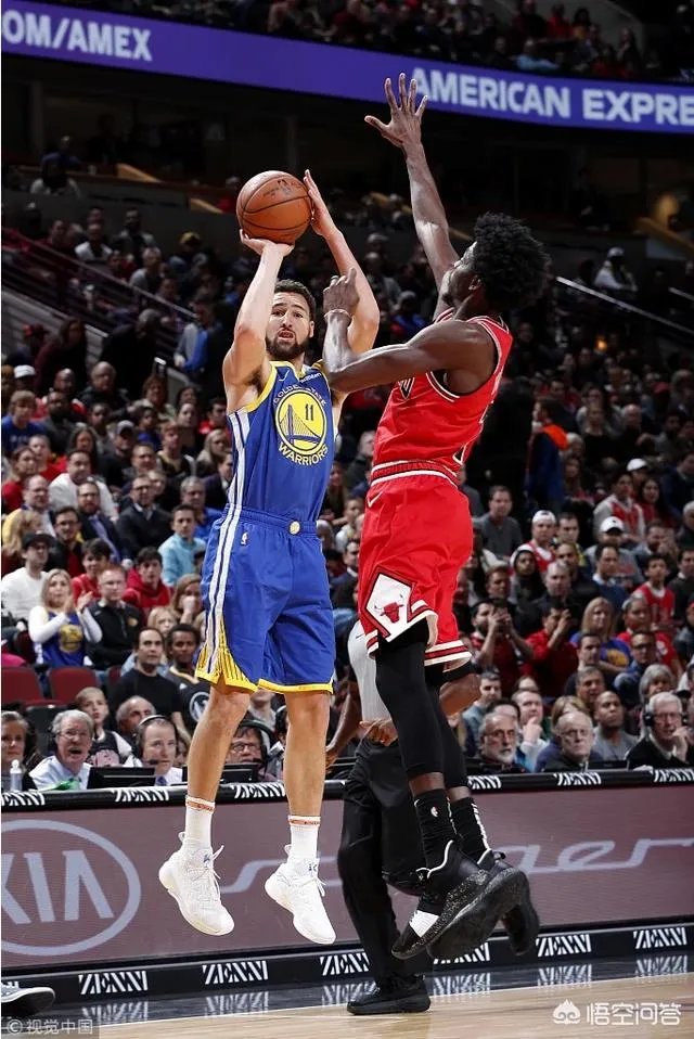 克莱·汤普森三节14个三分,在历史上能挑战雷·阿伦的历史地位了吗?你怎么看?